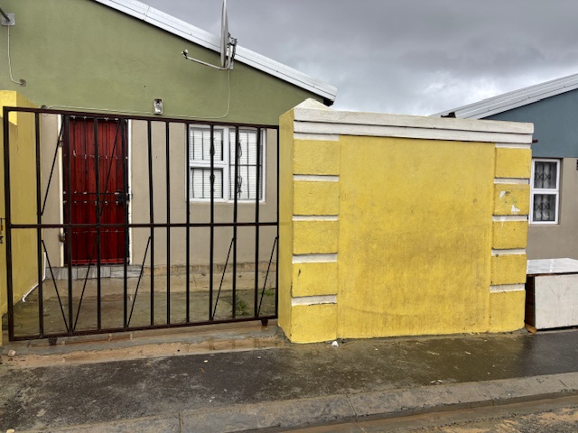 2 Bedroom Property for Sale in Forest Village Western Cape